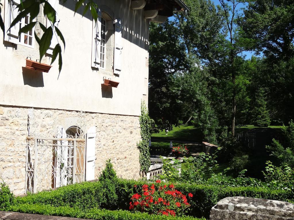 Hostellerie Restaurant Les Gorges De L'Aveyron Bruniquel Exterior foto