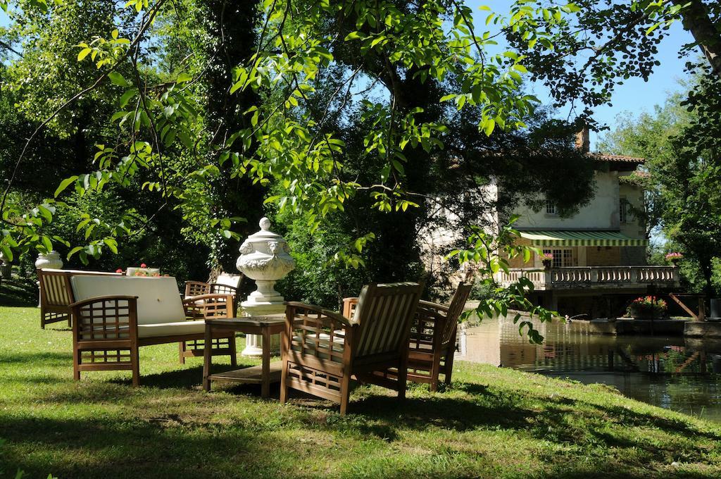 Hostellerie Restaurant Les Gorges De L'Aveyron Bruniquel Exterior foto